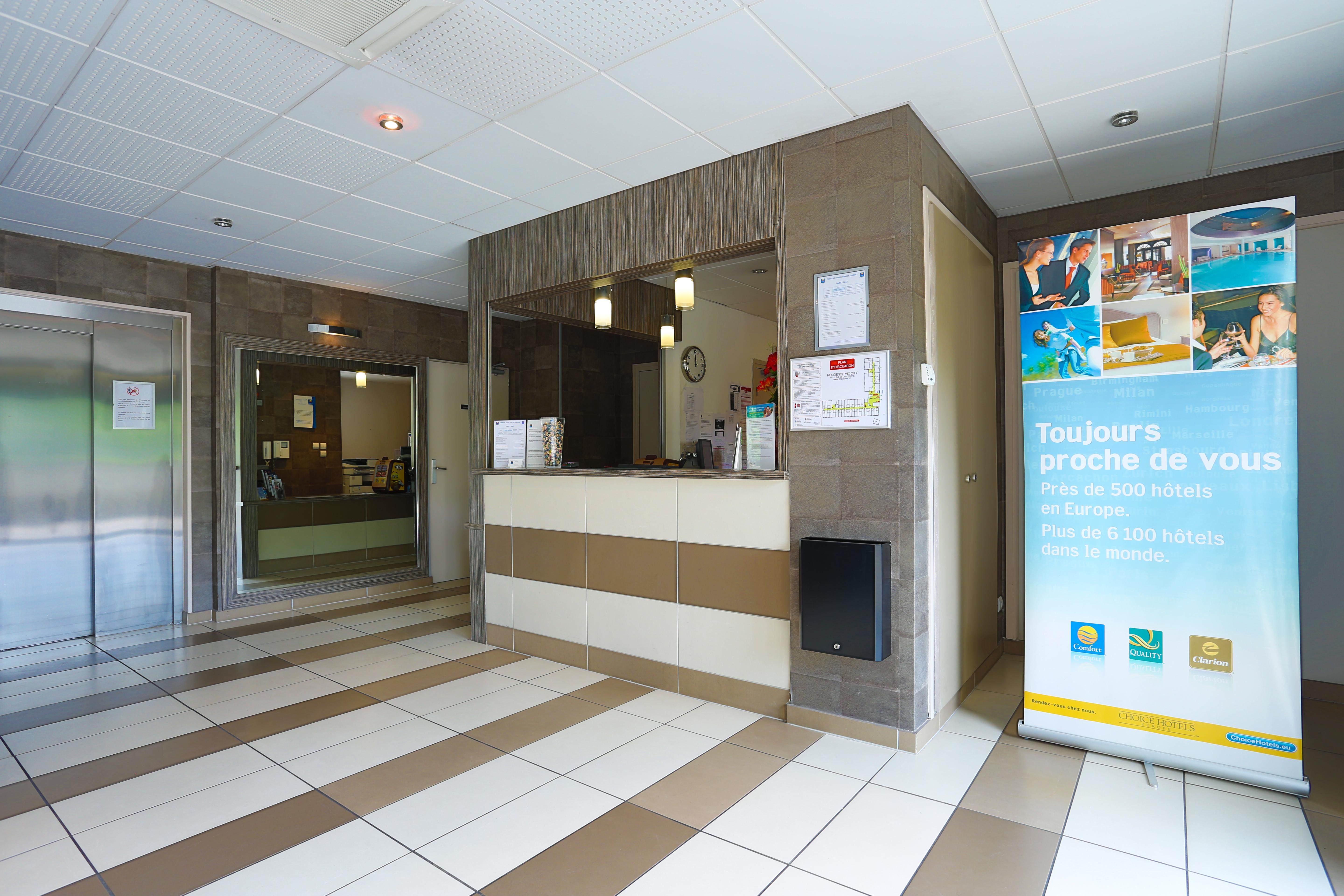 Eastlodge Lyon Est Eurexpo Saint-Priest  Exterior foto